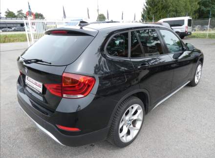 BMW - X1