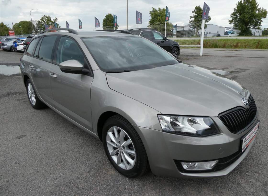 Škoda - Octavia