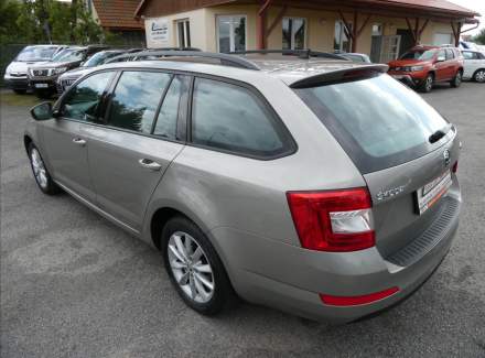Škoda - Octavia