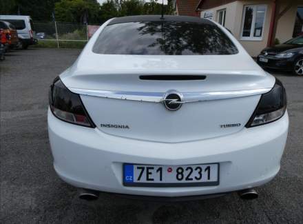 Opel - Insignia