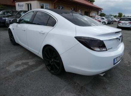 Opel - Insignia
