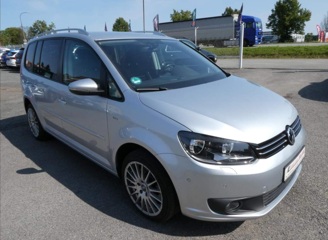 Volkswagen - Touran