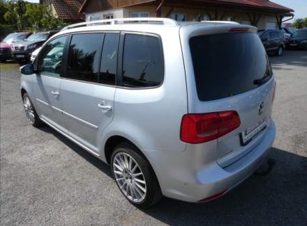 Volkswagen - Touran
