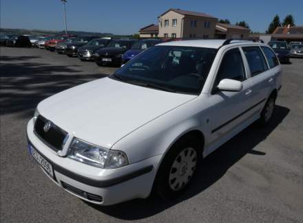 Škoda - Octavia
