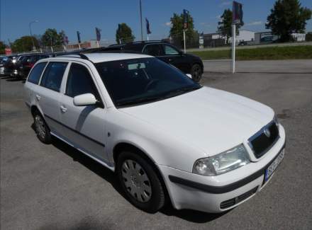 Škoda - Octavia