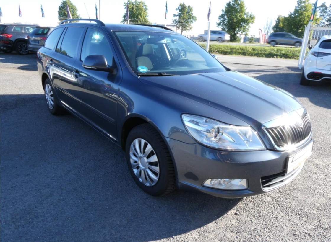 Škoda - Octavia