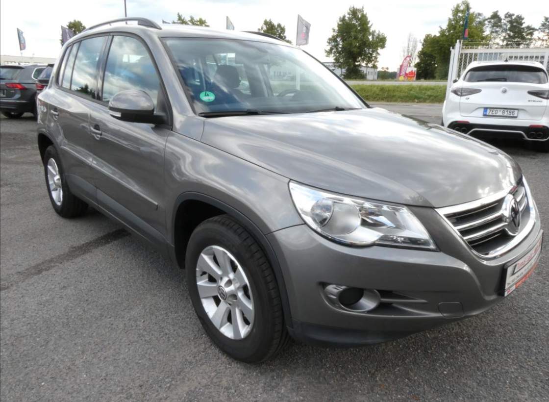 Volkswagen - Tiguan
