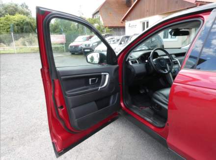 Land Rover - Discovery Sport