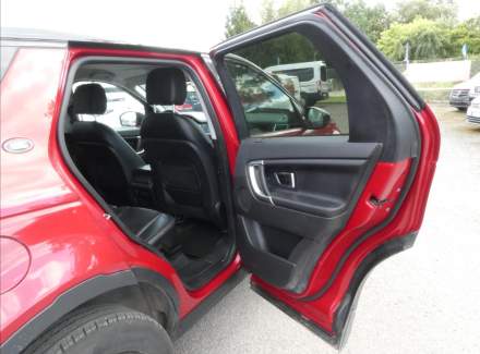 Land Rover - Discovery Sport