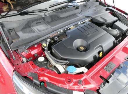 Land Rover - Discovery Sport