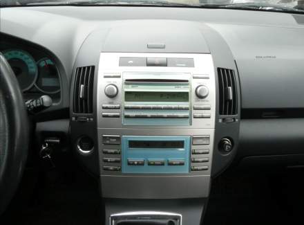 Toyota - Corolla Verso