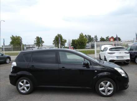 Toyota - Corolla Verso