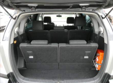 Toyota - Corolla Verso