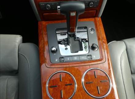 Volkswagen - Phaeton