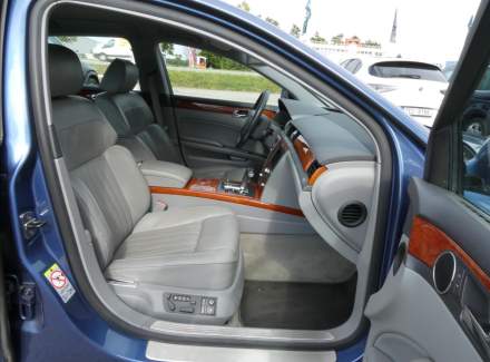 Volkswagen - Phaeton