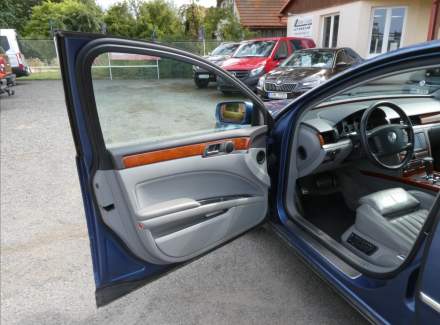 Volkswagen - Phaeton