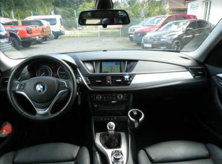 BMW - X1