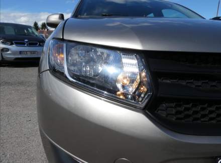 Dacia - Sandero