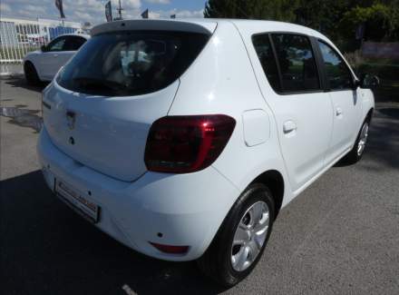 Dacia - Sandero