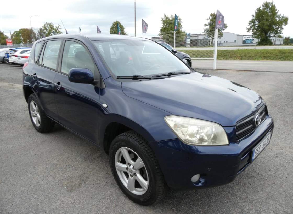 Toyota - RAV 4