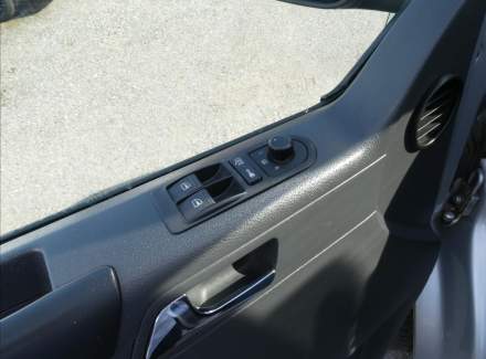 Volkswagen - Caravelle