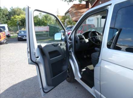 Volkswagen - Caravelle