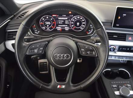 Audi - A4