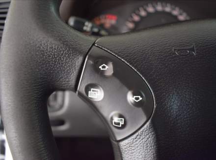 Mercedes-Benz - C-class