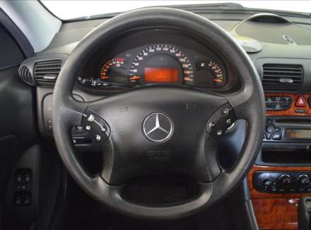Mercedes-Benz - C-class