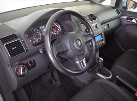 Volkswagen - Touran
