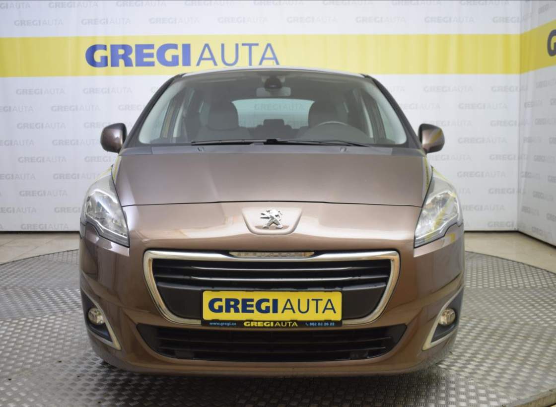 Peugeot - 5008