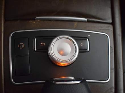 Mercedes-Benz - E-class