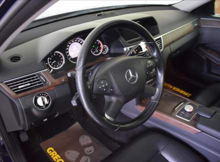 Mercedes-Benz - E-class