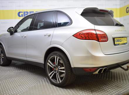 Porsche - Cayenne