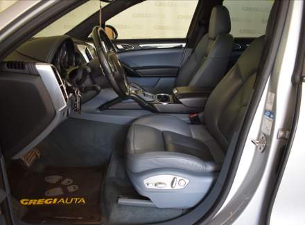 Porsche - Cayenne