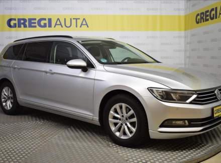 Volkswagen - Passat