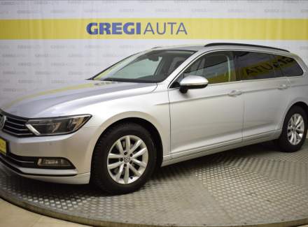 Volkswagen - Passat