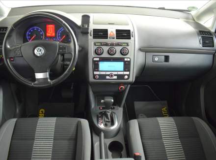 Volkswagen - Touran