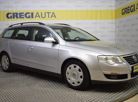 Volkswagen - Passat