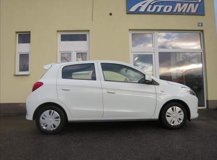 Mitsubishi - Space Gear