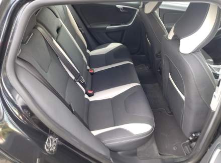 Volvo - V60