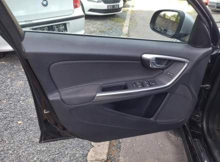 Volvo - V60