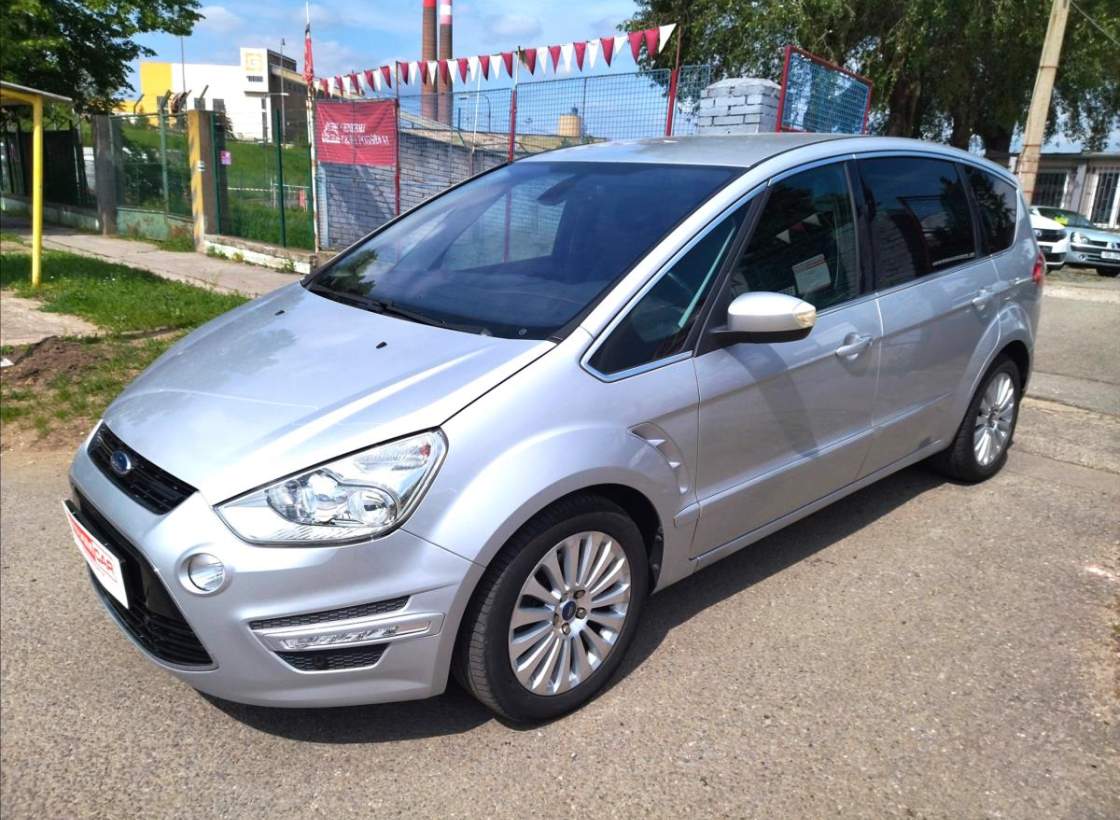 Ford - S-MAX