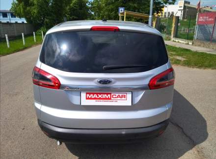 Ford - S-MAX