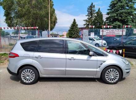 Ford - S-MAX