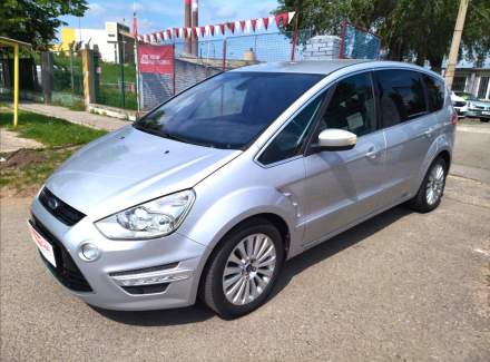 Ford - S-MAX