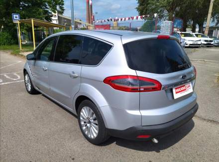 Ford - S-MAX