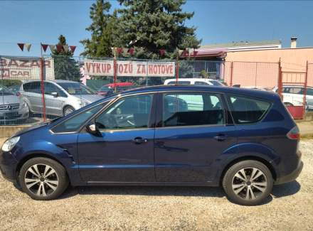 Ford - S-MAX
