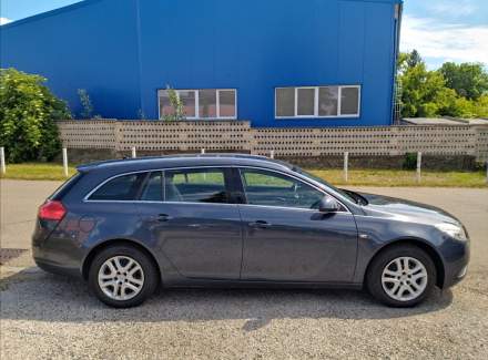 Opel - Insignia
