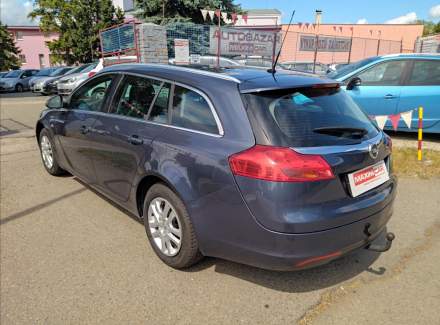 Opel - Insignia